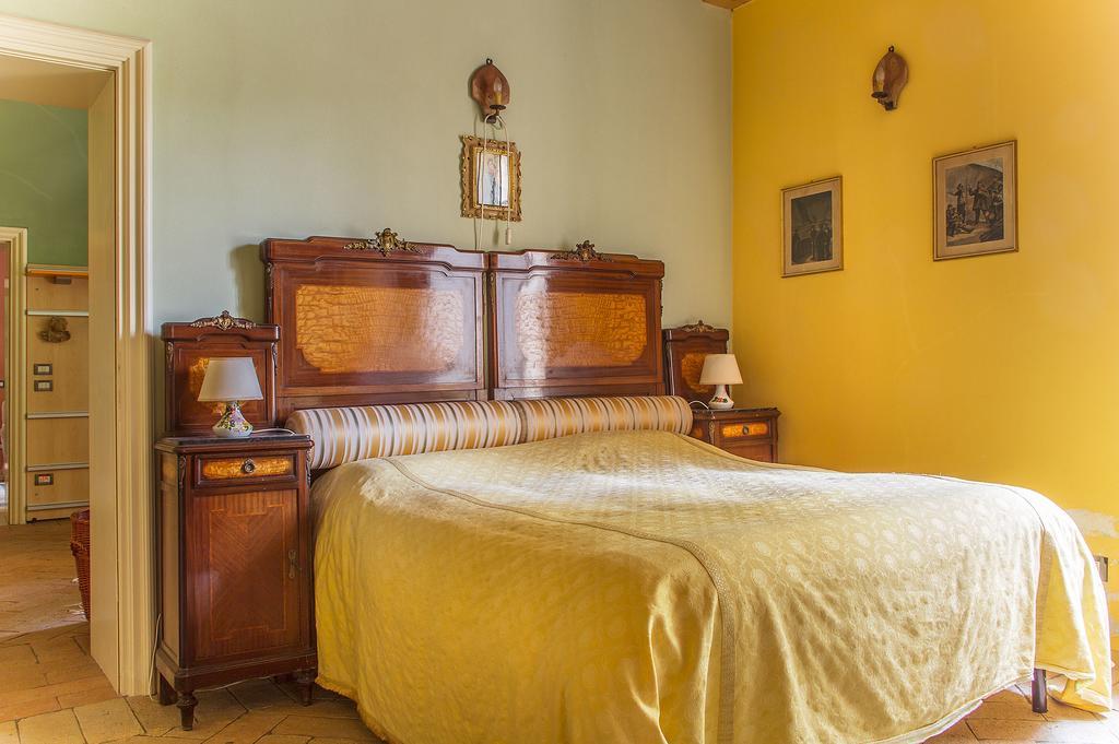 La Villa Del Lago San Felice del Benaco Luaran gambar