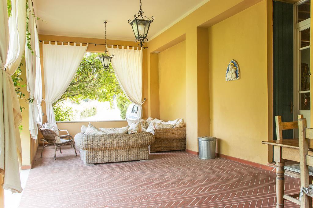 La Villa Del Lago San Felice del Benaco Luaran gambar